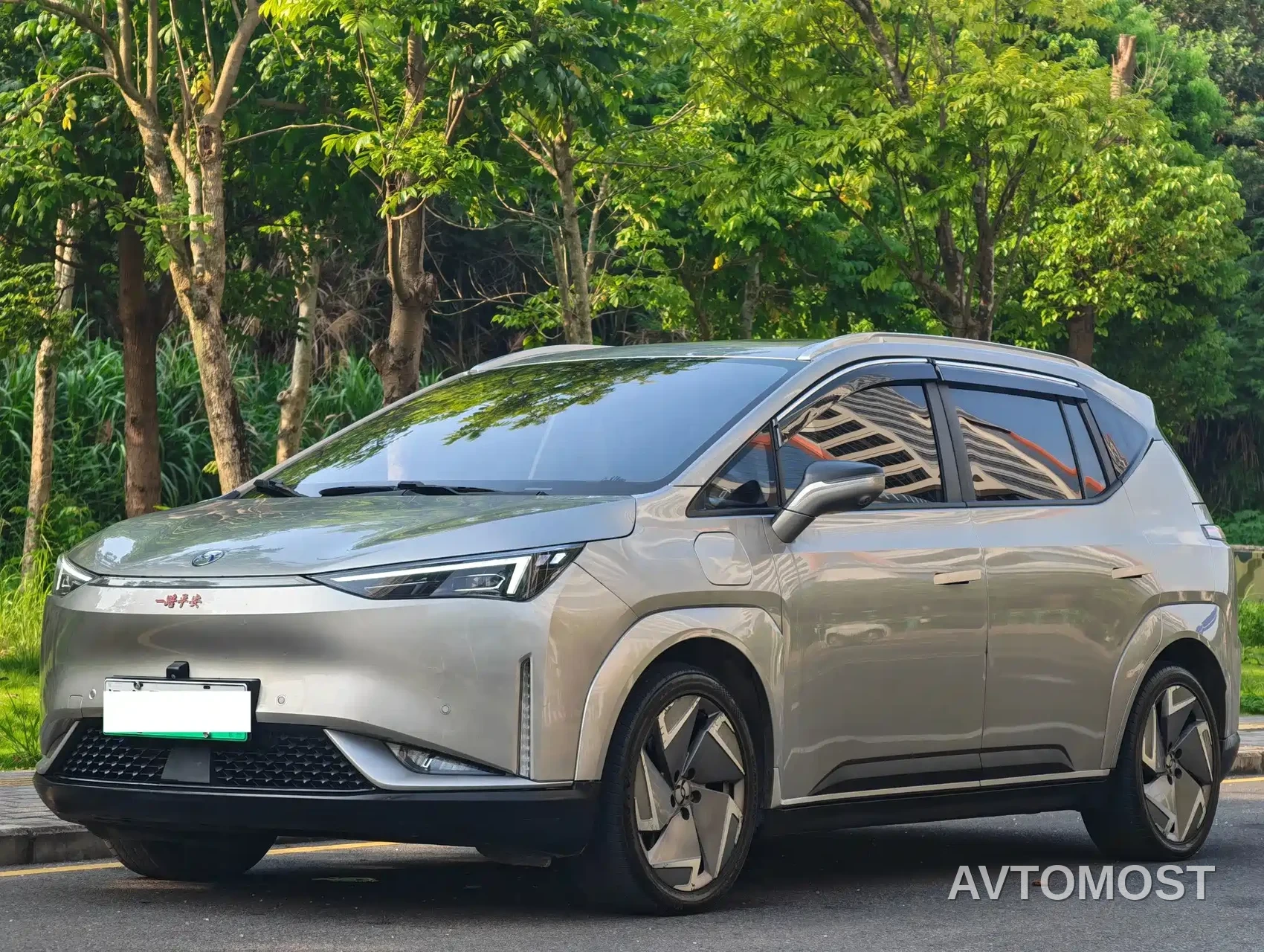 Hycan Z03 2022 Model 620km Trendy Smart Edition 160kW 76.8kWh — фото 1