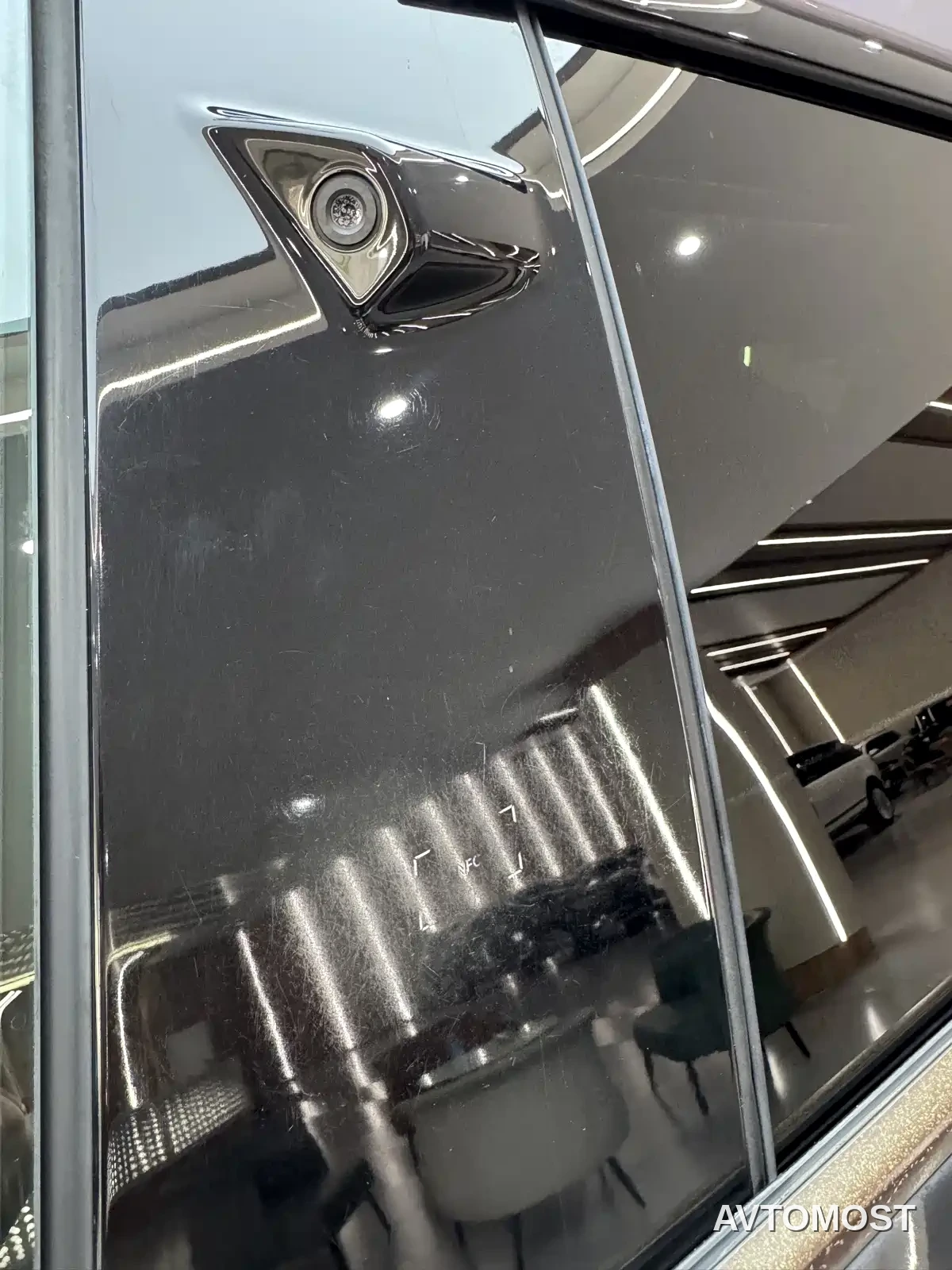 HiPhi Y 2023 560km Pioneer Edition — фото 25