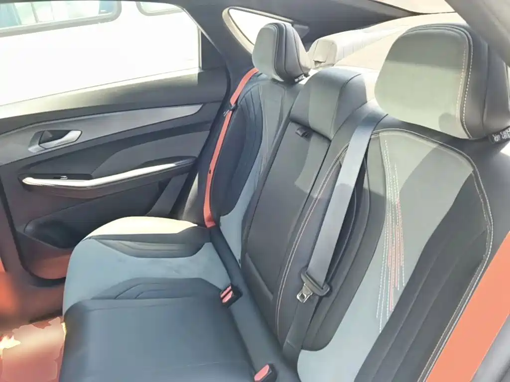 Geely Binrui 2022 Binrui COOL 1.5T DCT Lightning Edition — фото 17