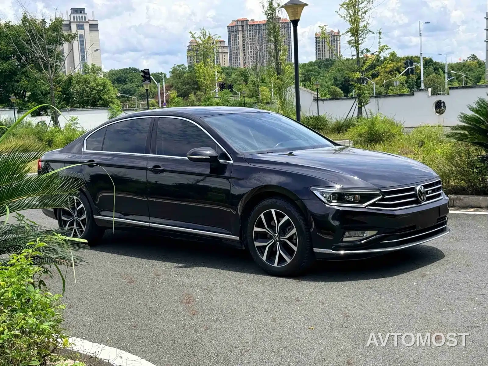 Volkswagen Magotan 2020 330TSI DSG Leading — фото 3
