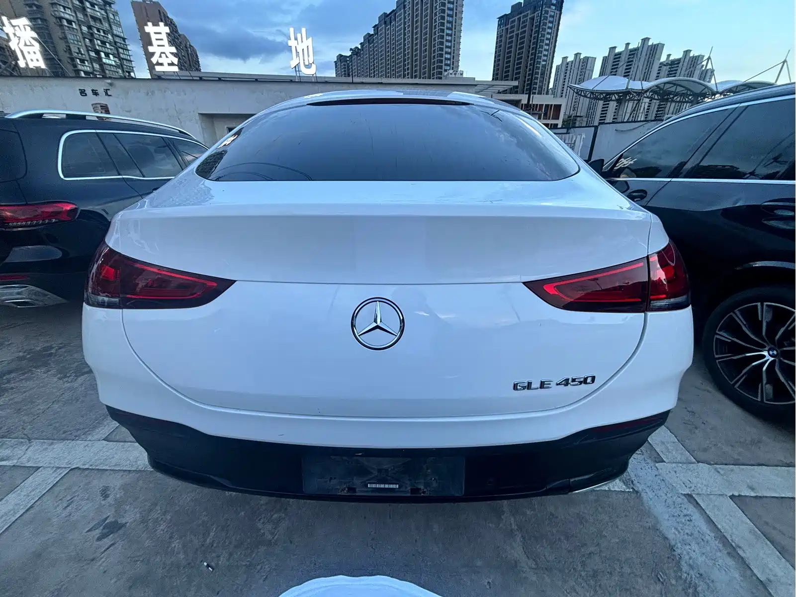 Mercedes-Benz GLE Coupe New Energy 2021 GLE 350 e 4MATIC Coupe SUV — фото 5