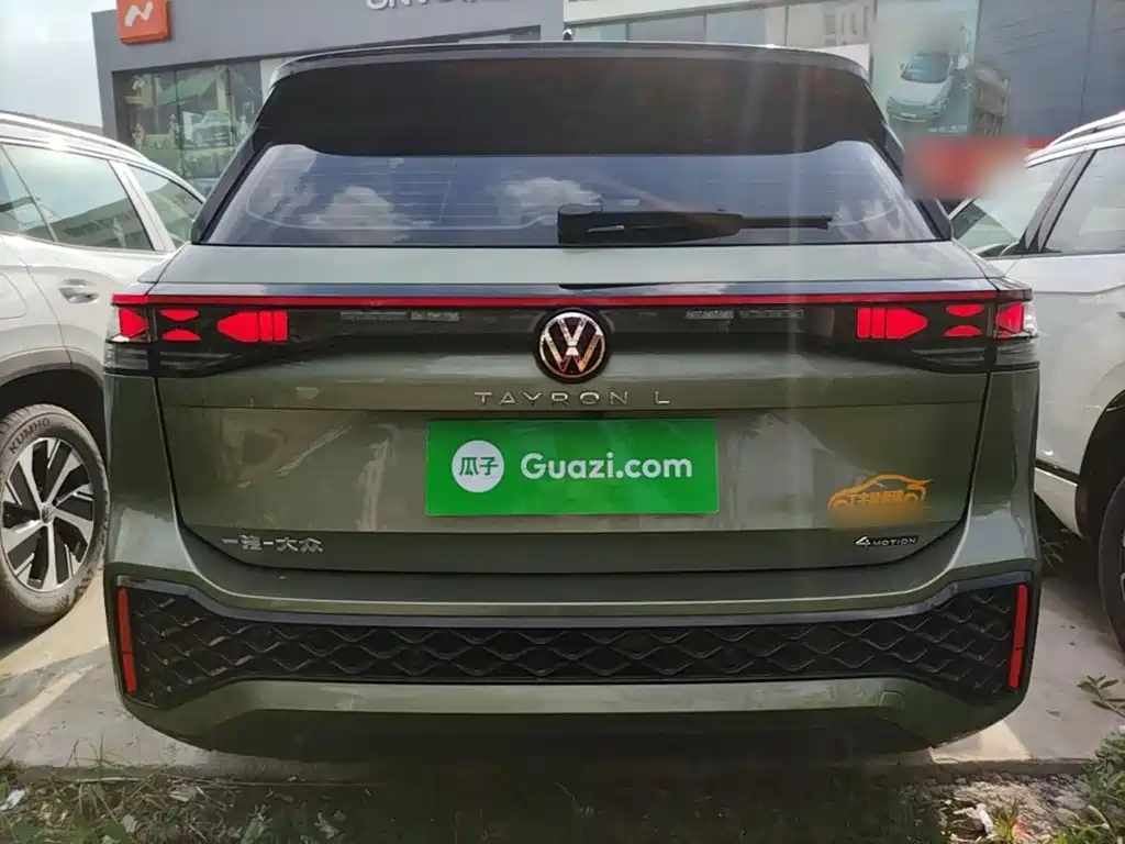 Volkswagen Tayron 2025 Tayron L 380TSI 4WD Luxury — фото 6