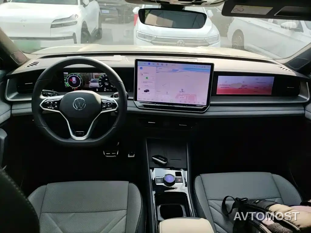 Volkswagen Tayron 2025 Tayron L 380TSI 4WD Luxury — фото 10