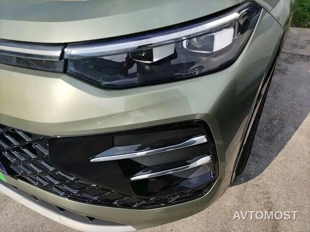 Volkswagen Tayron 2025 Tayron L 380TSI 4WD Luxury — фото 24