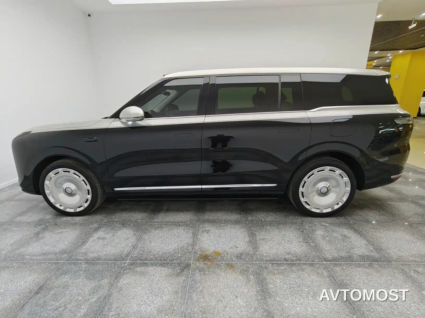IM LS9 2026 Model 52kWh Base Version — фото 8