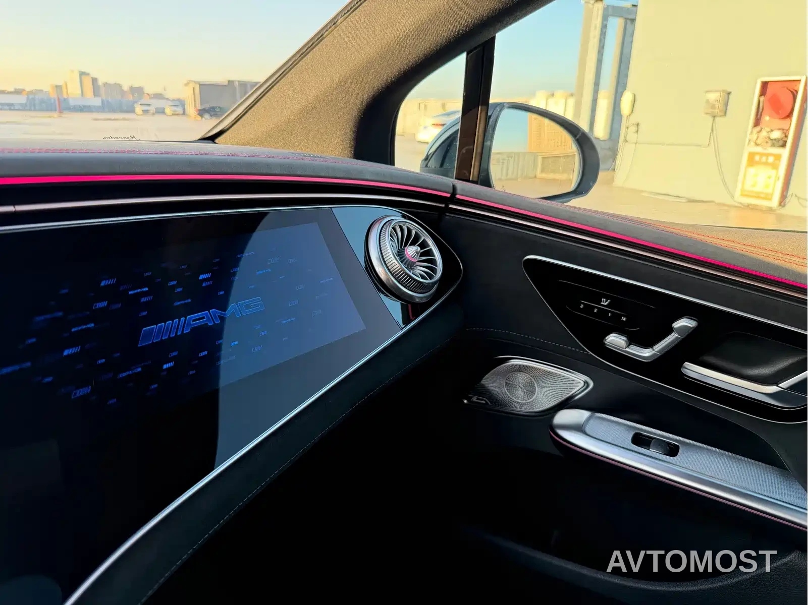 Mercedes-Benz EQE AMG 2023 AMG EQE 53 4MATIC+ — фото 26