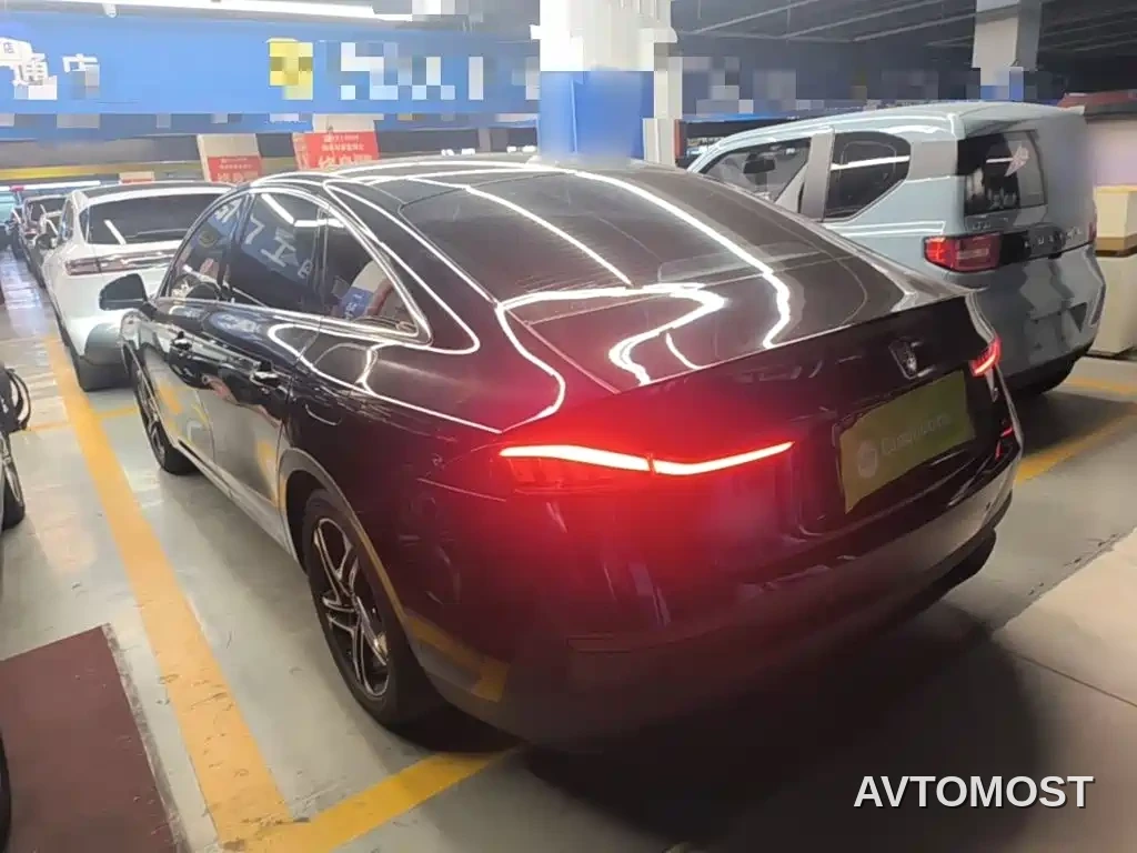 Roewe D7 2023 DMH 125km Beyond Edition — фото 5
