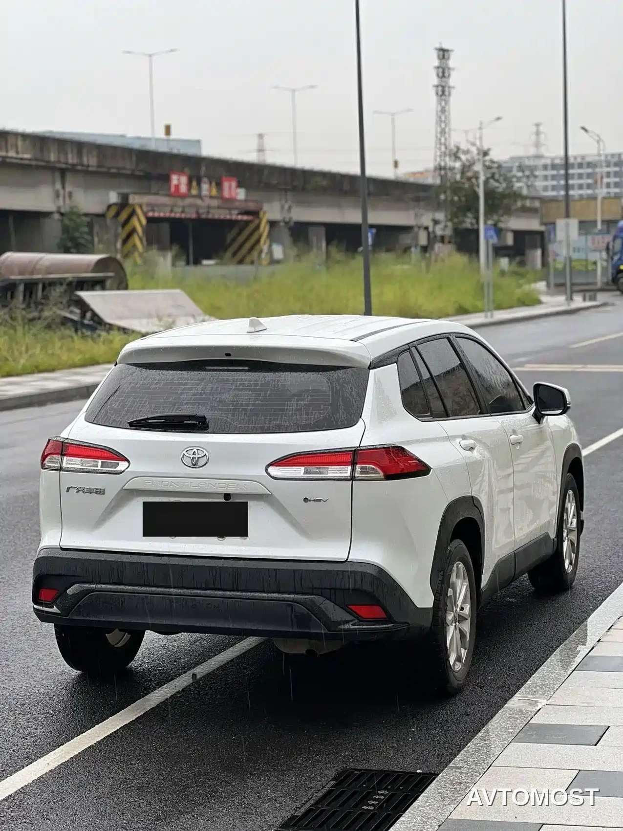 Toyota Frontlander 2024 2.0L Smart Hybrid Dual Engine Leading Edition — фото 3