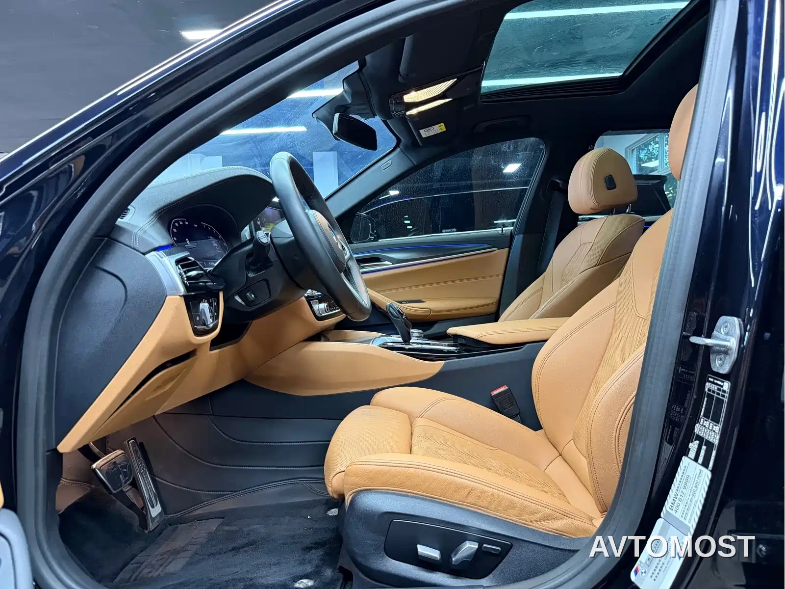 BMW 5 Series (Import) 2022 Facelift 525i M Sport Package — фото 4