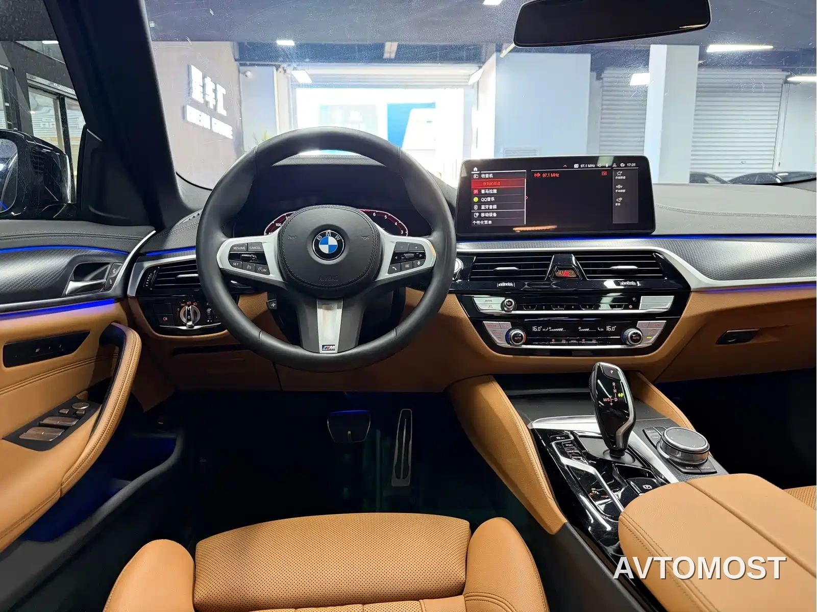 BMW 5 Series (Import) 2022 Facelift 525i M Sport Package — фото 7