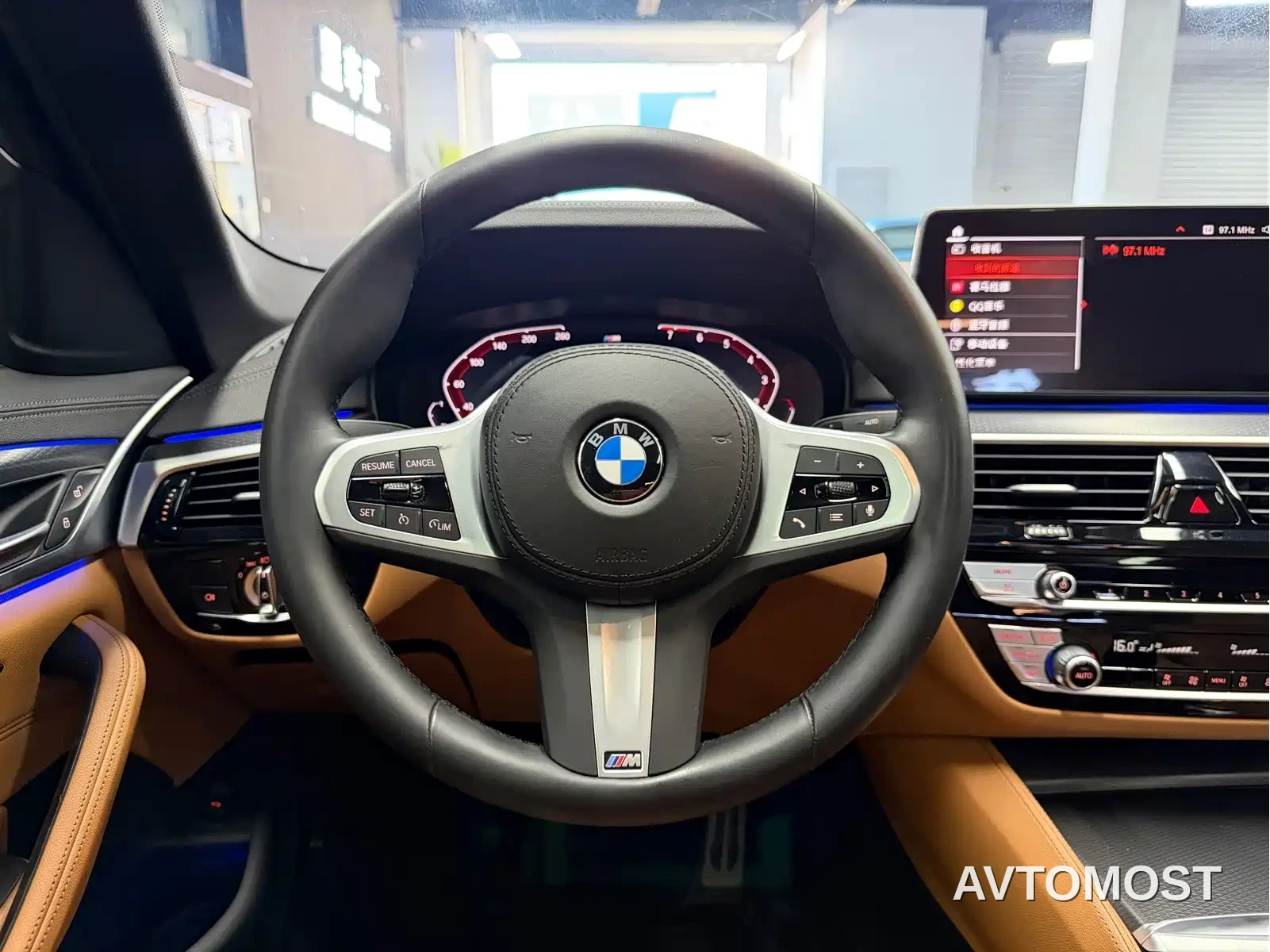 BMW 5 Series (Import) 2022 Facelift 525i M Sport Package — фото 8