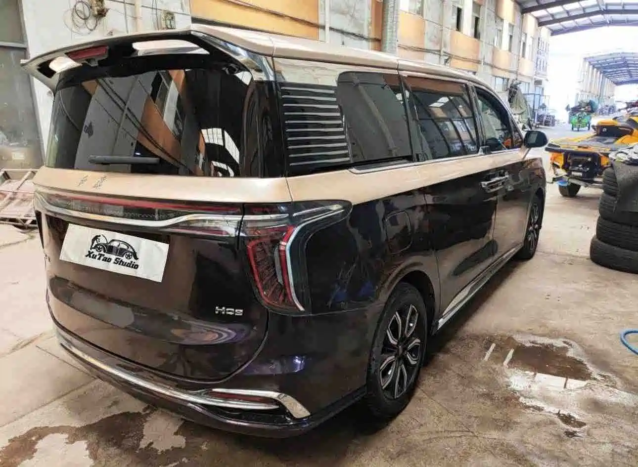 Hongqi HQ9 2023 2.0T Smart Connect Flagship — фото 3