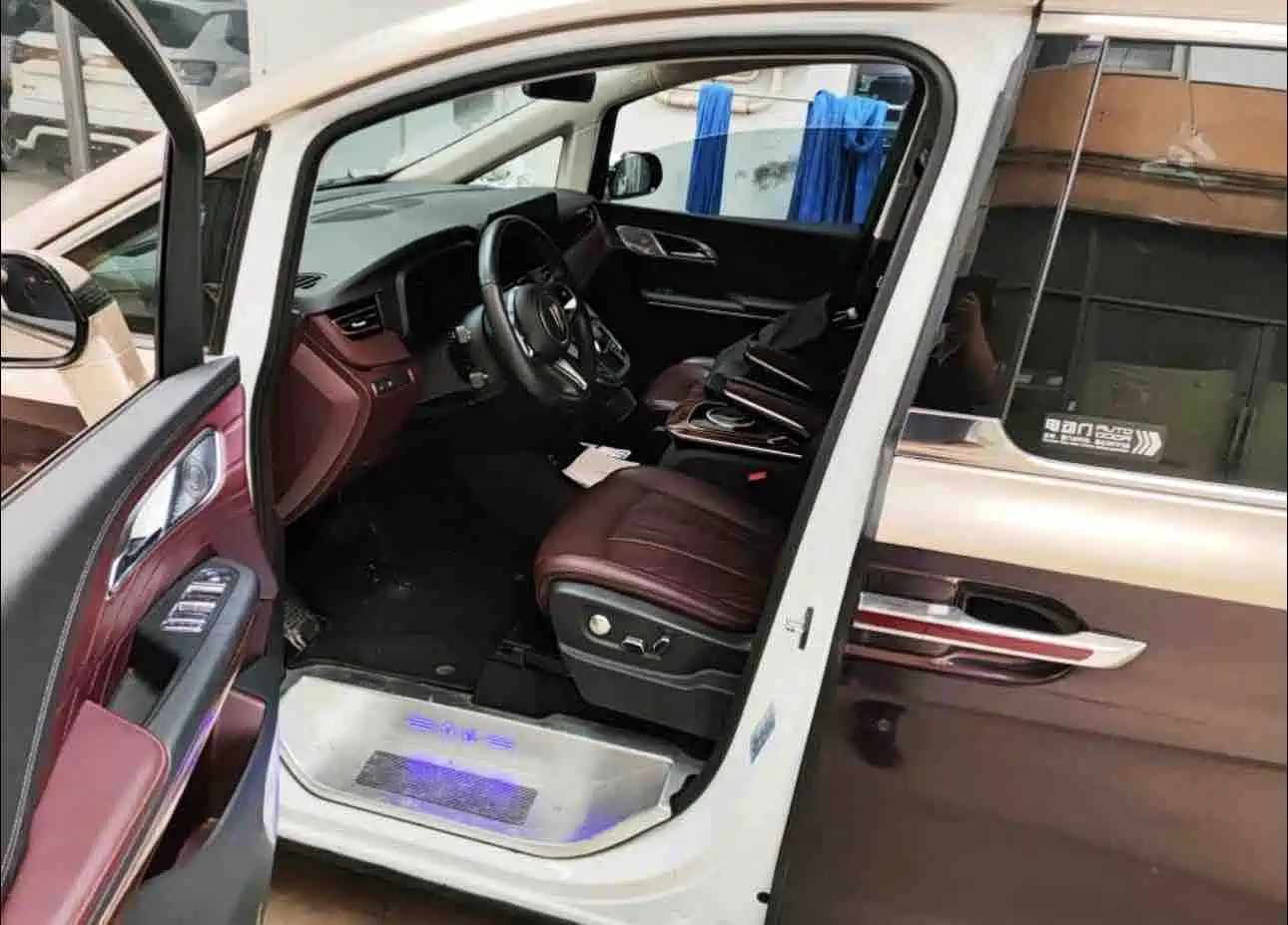 Hongqi HQ9 2023 2.0T Smart Connect Flagship — фото 7