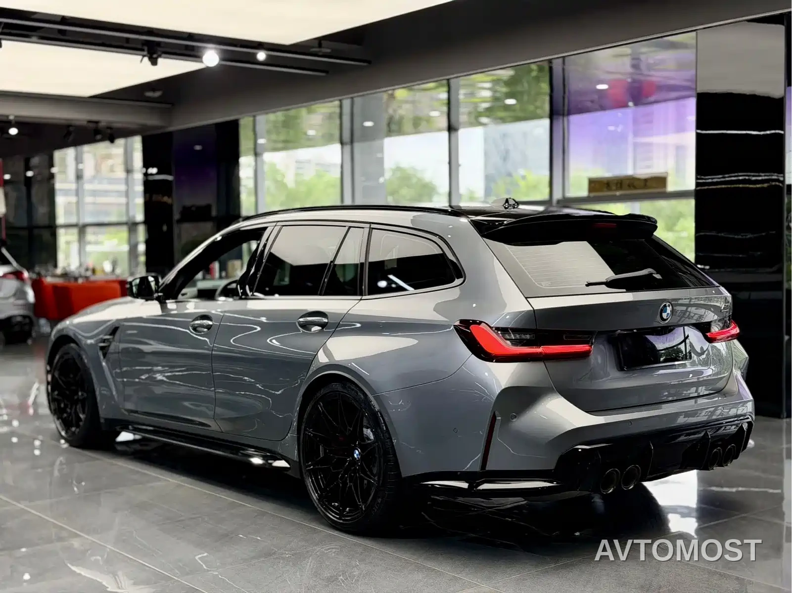 BMW M3 2026 BMW M3 Touring M xDrive Competition — фото 6