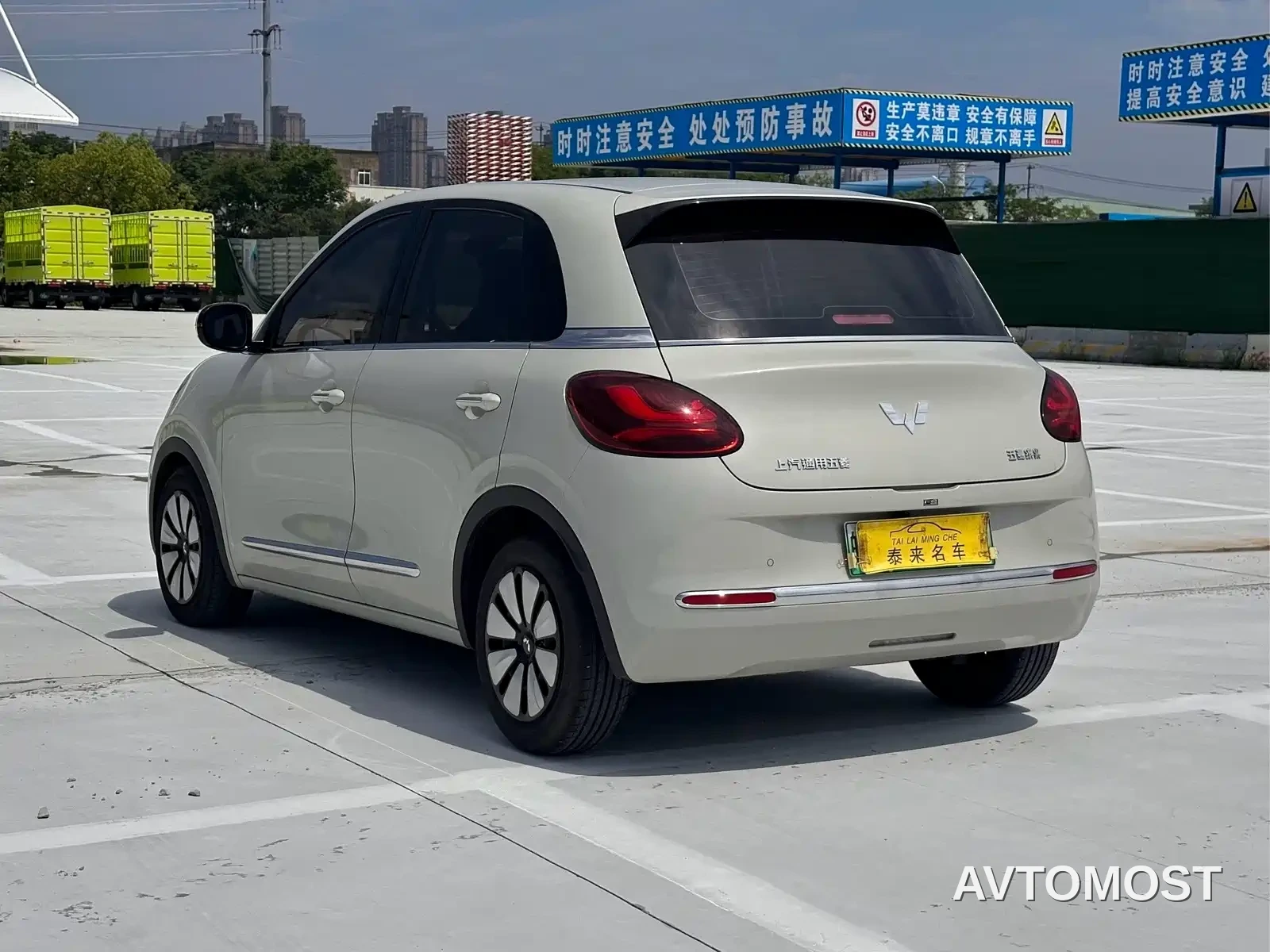 Wuling Bingo 2024 203km Lite Edition — фото 9