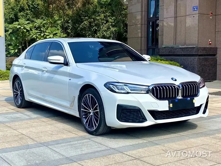 BMW 5 Series 2022 Facelift 530Li Leading M Sport Package