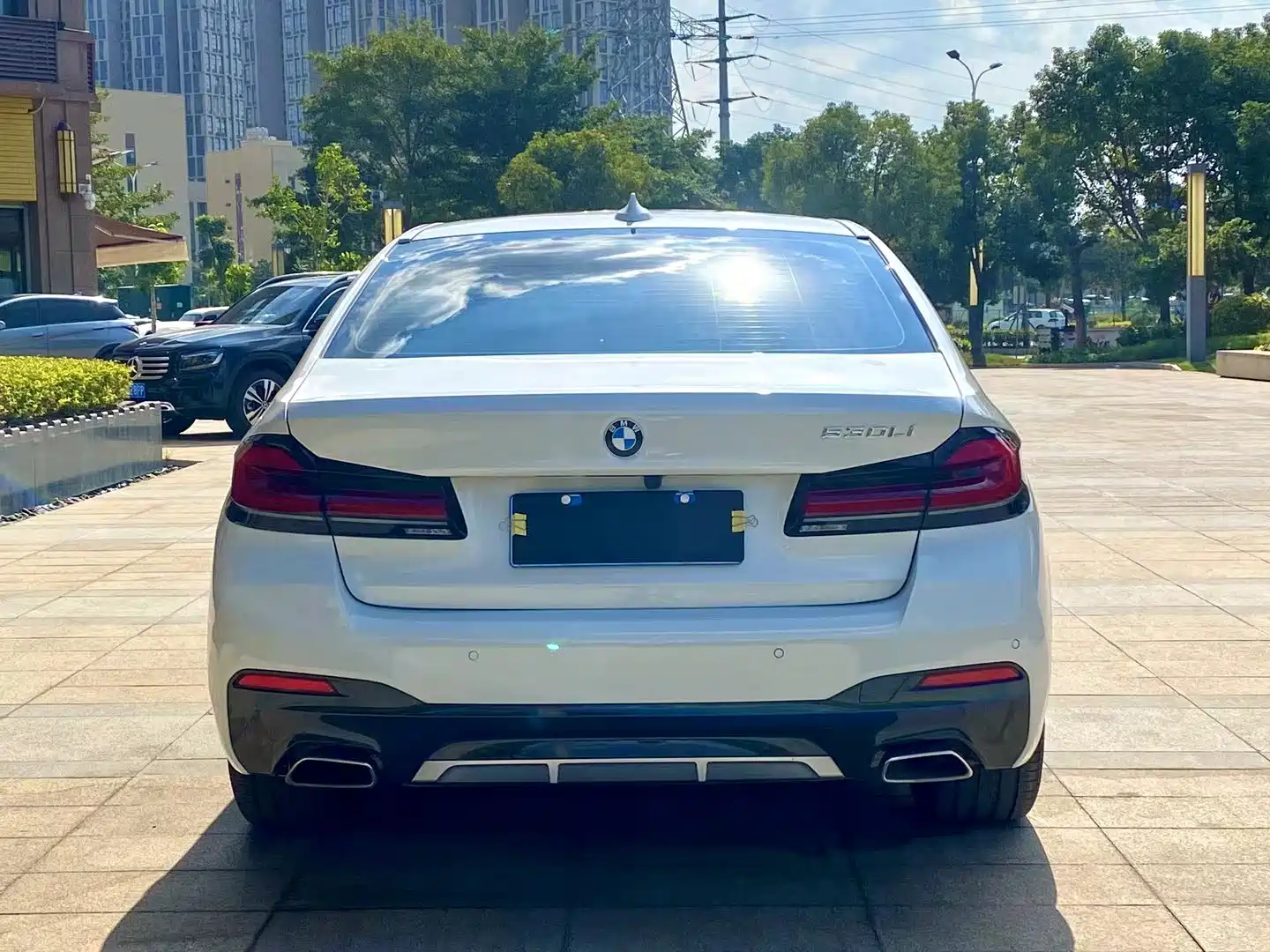 BMW 5 Series 2022 Facelift 530Li Leading M Sport Package — фото 5