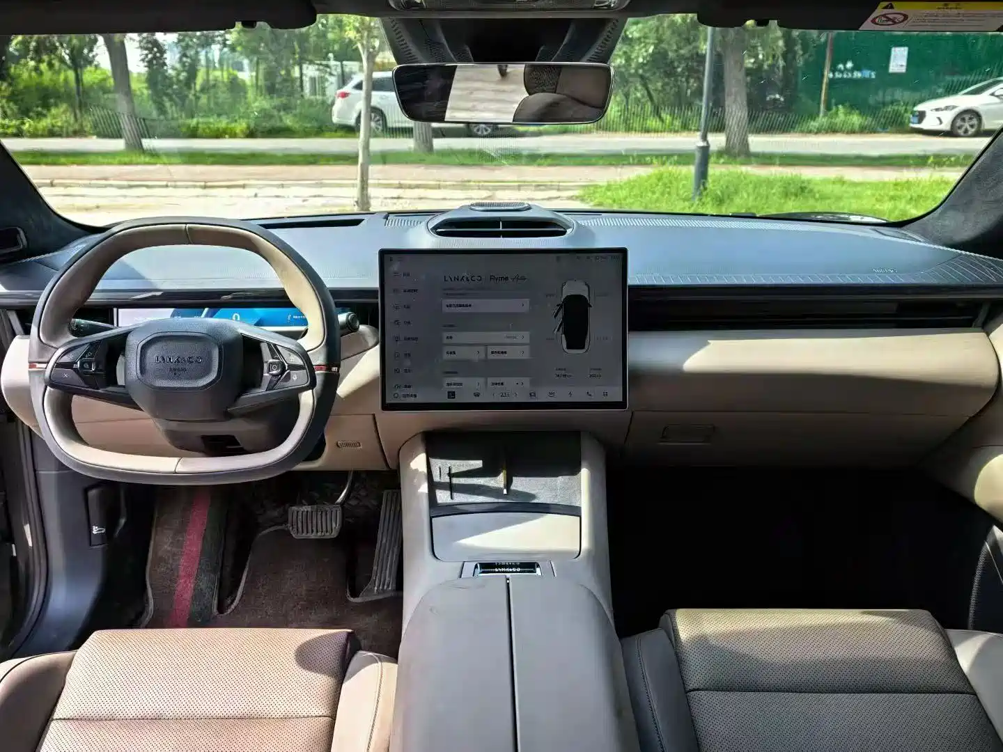 Lynk & Co Z10 2025 Model 95kWh 806km RWD Smart Drive Max — фото 5