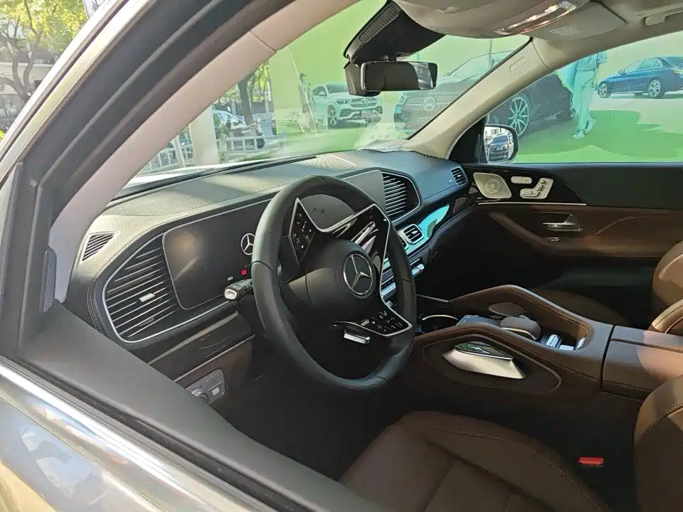 Mercedes-Benz GLE 2025 Facelift GLE 350 4MATIC Fashion Model — фото 4