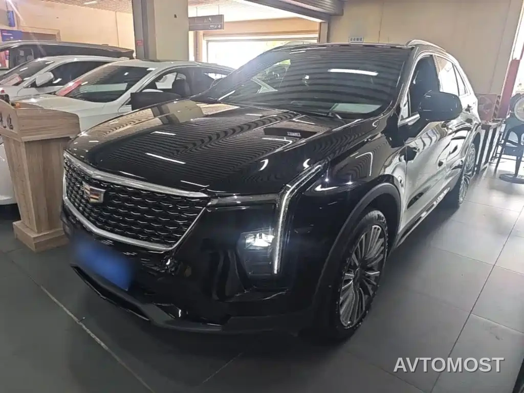 Cadillac XT4 2024 28T 2WD Premium — фото 2