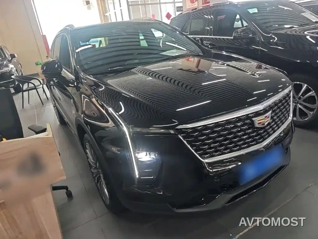 Cadillac XT4 2024 28T 2WD Premium — фото 4