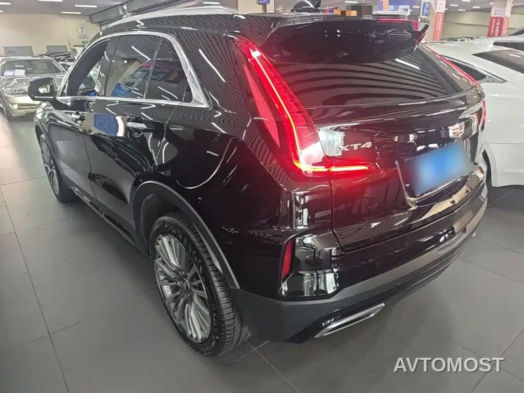 Cadillac XT4 2024 28T 2WD Premium — фото 5
