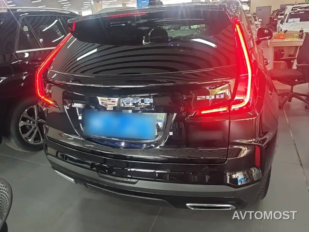 Cadillac XT4 2024 28T 2WD Premium — фото 6