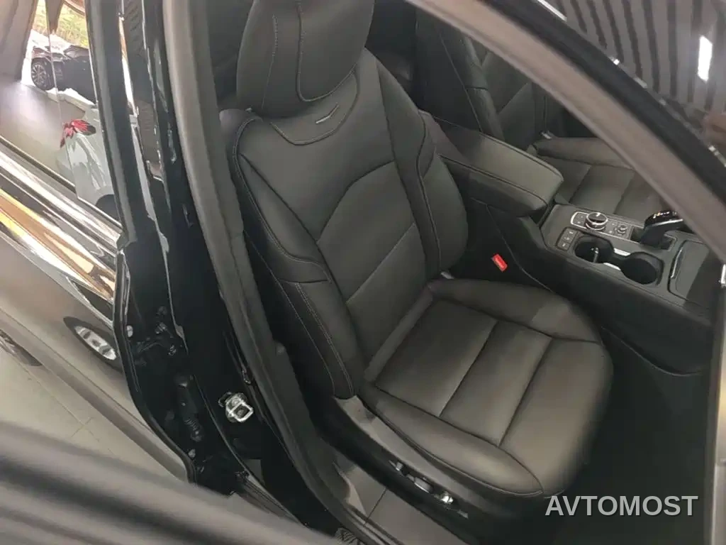 Cadillac XT4 2024 28T 2WD Premium — фото 23