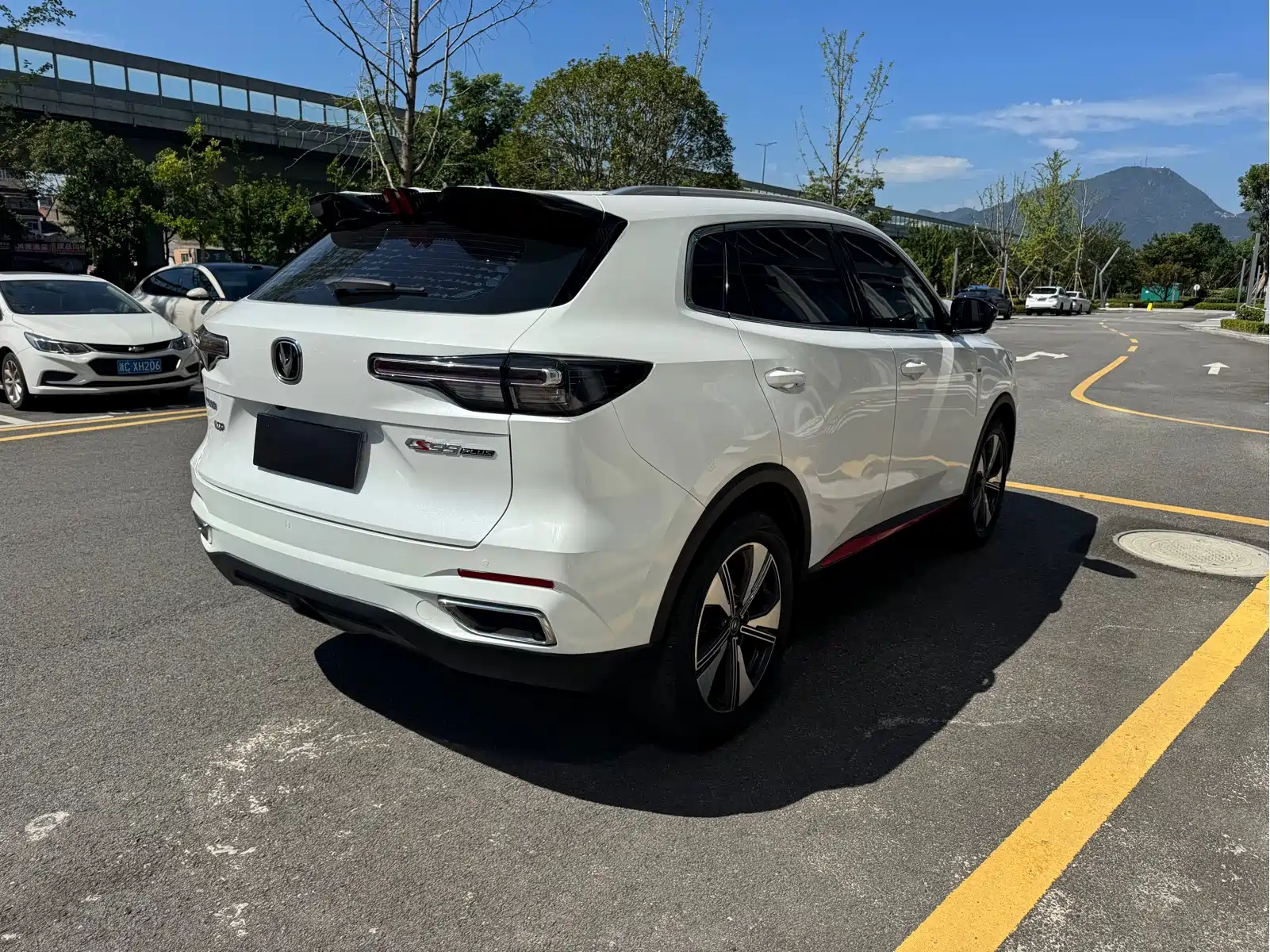 Changan CS55 PLUS 2022 Blue Whale Edition 1.5T DCT Luxury — фото 12