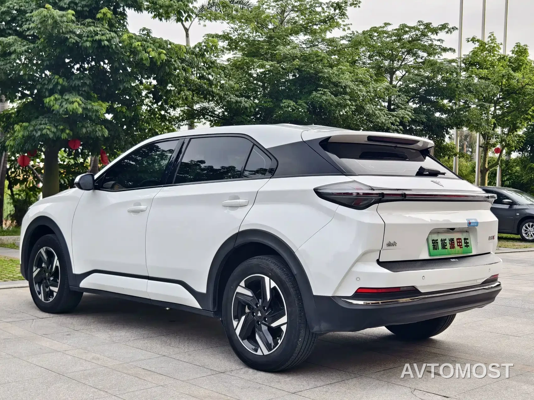Nezha X 2024 500 Pioneer Edition — фото 5