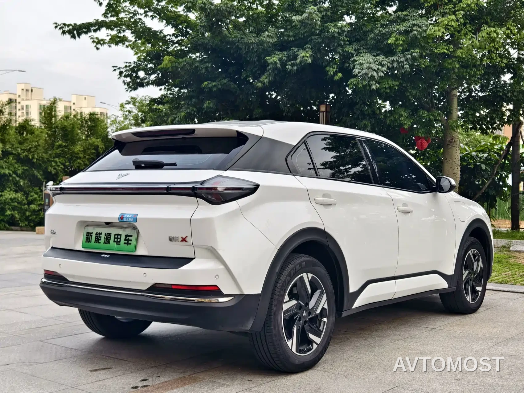 Nezha X 2024 500 Pioneer Edition — фото 7