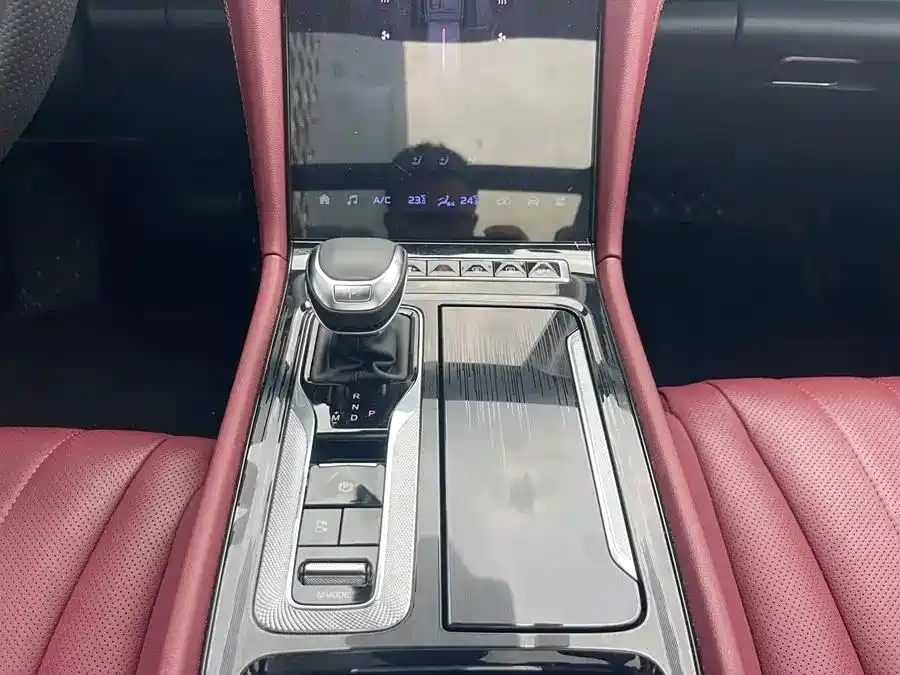 Hongqi H5 2023 2.0T Auto Smart Connect Flag Comfort — фото 7