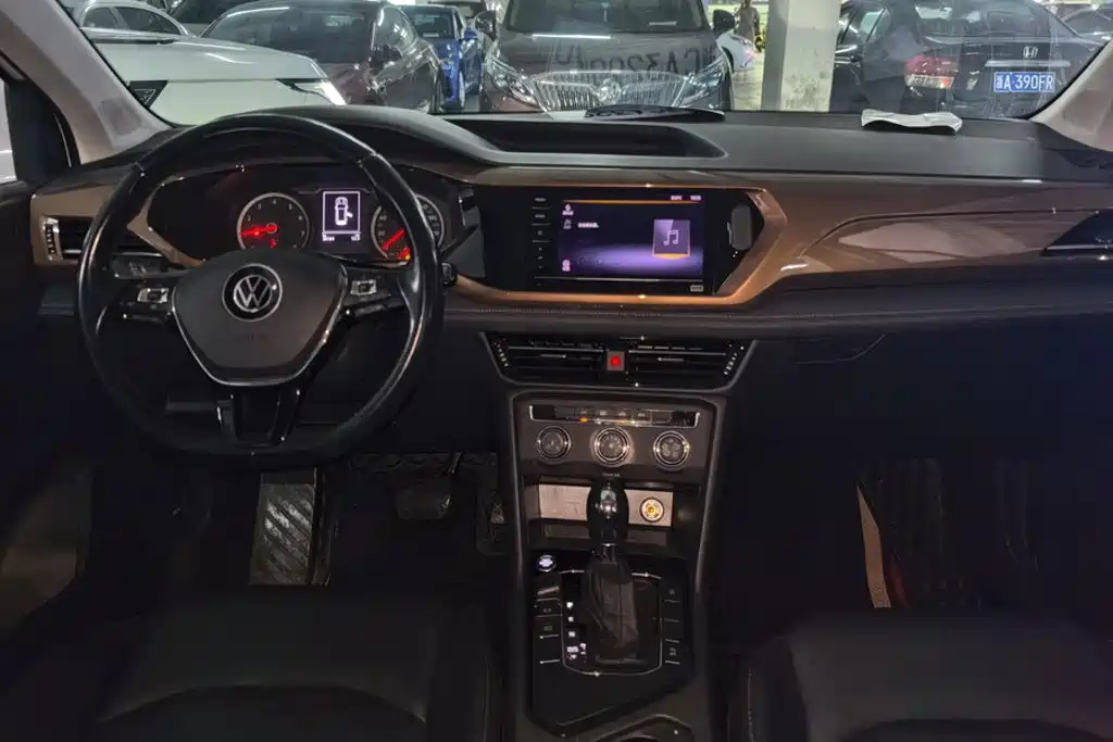 Volkswagen Tharu 2021 Model 280TSI 2WD Trend Edition — фото 12