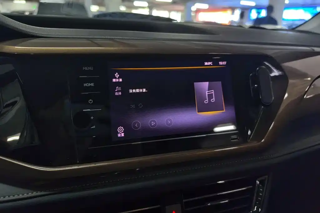 Volkswagen Tharu 2021 Model 280TSI 2WD Trend Edition — фото 13