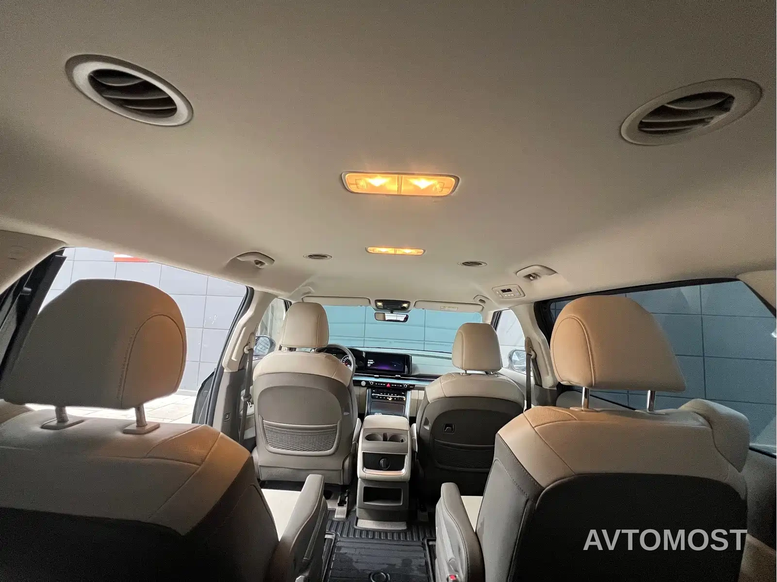 Kia Carnival 2021 2.0T Luxury Edition — фото 10