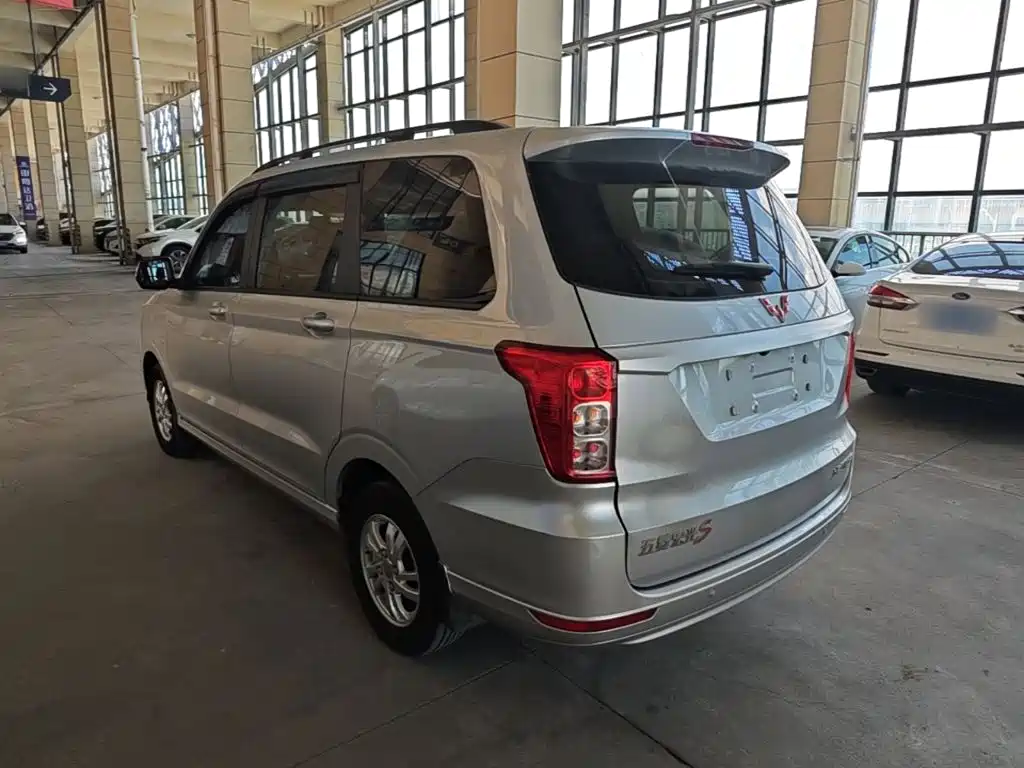 Wuling Hongguang 2019 1.5L S Comfort China VI LAR — фото 5