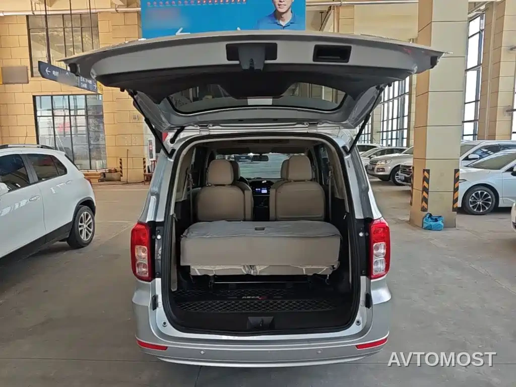Wuling Hongguang 2019 1.5L S Comfort China VI LAR — фото 19