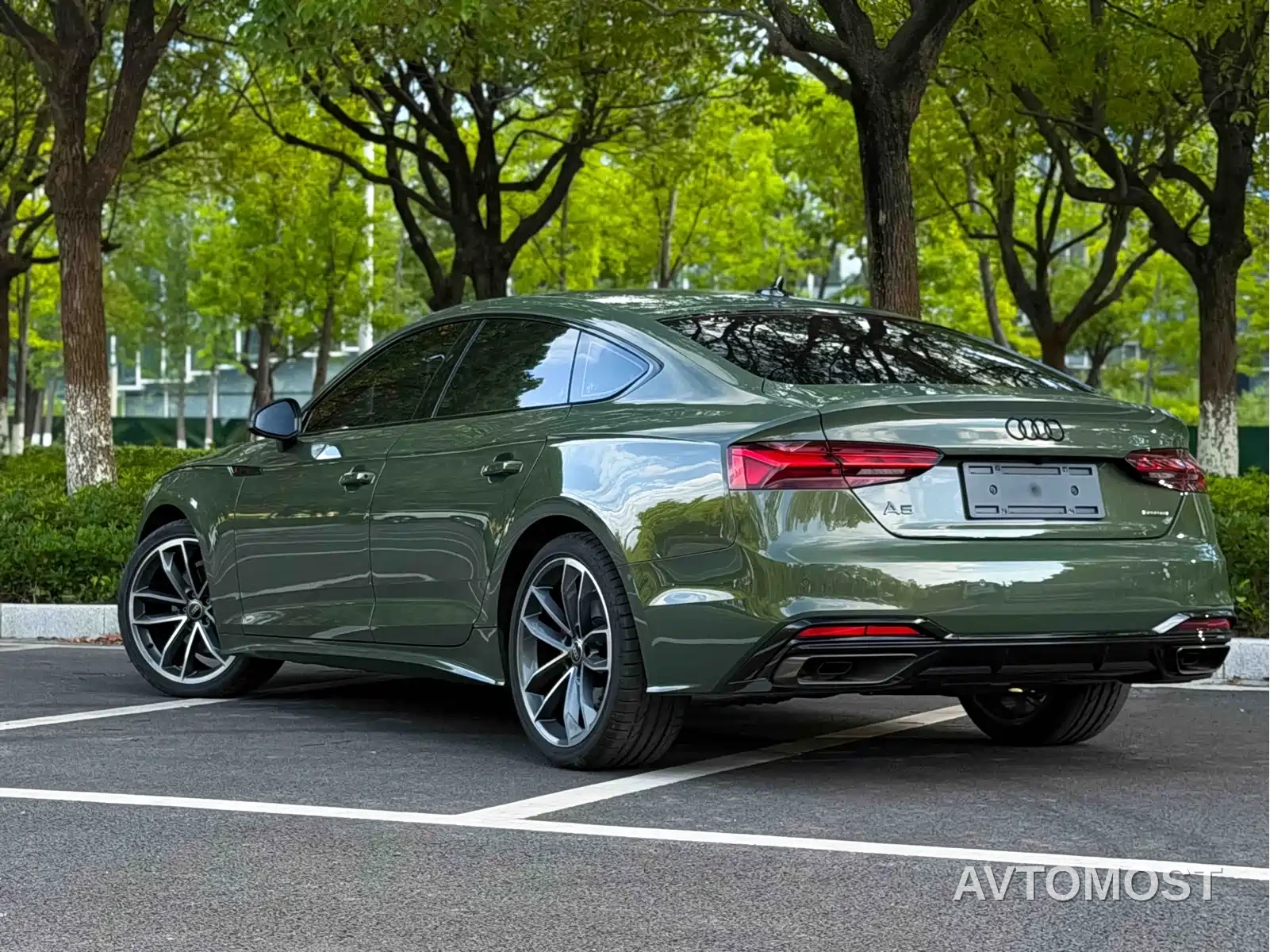 Audi A5 (Import) 2025 Sportback 40 TFSI quattro Collector's Edition Luxury Dynamic — фото 8