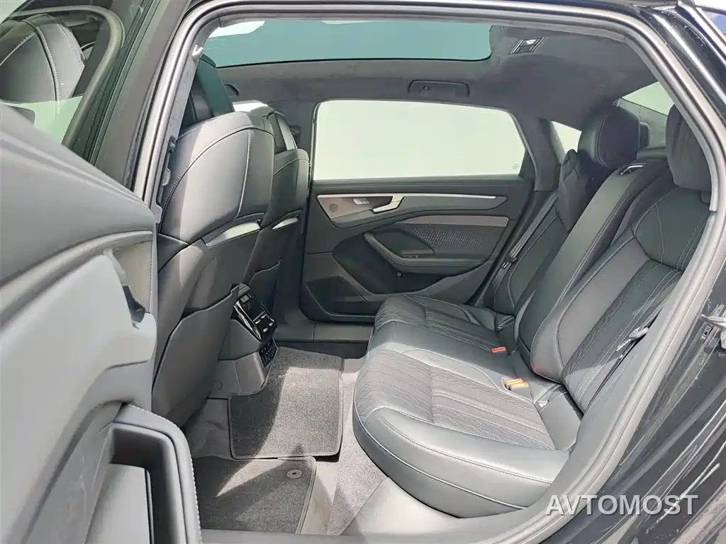 Audi A6L 2026 Model 2.0T High Power Sport Edition — фото 13
