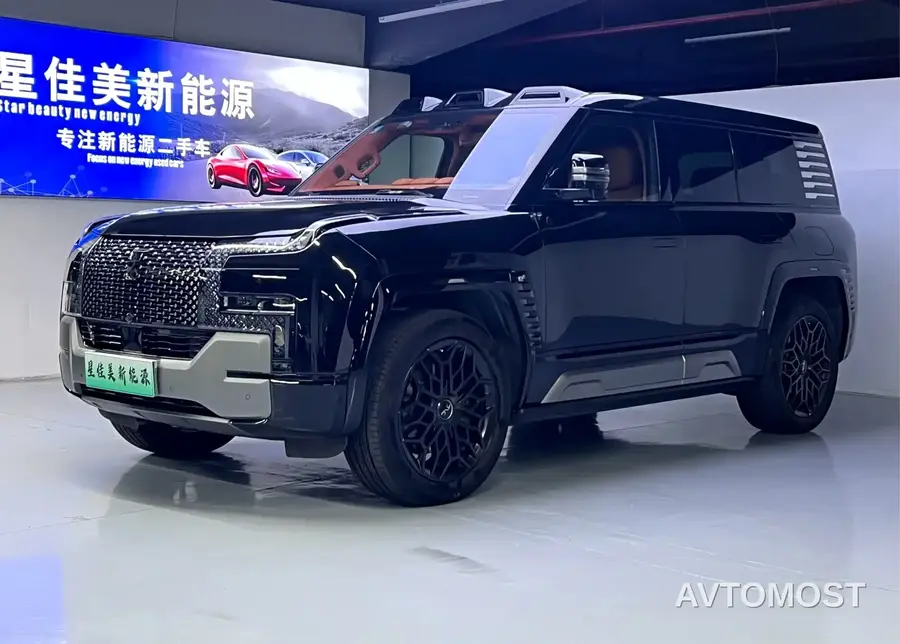 Yangwang U8 2023 Luxury Edition