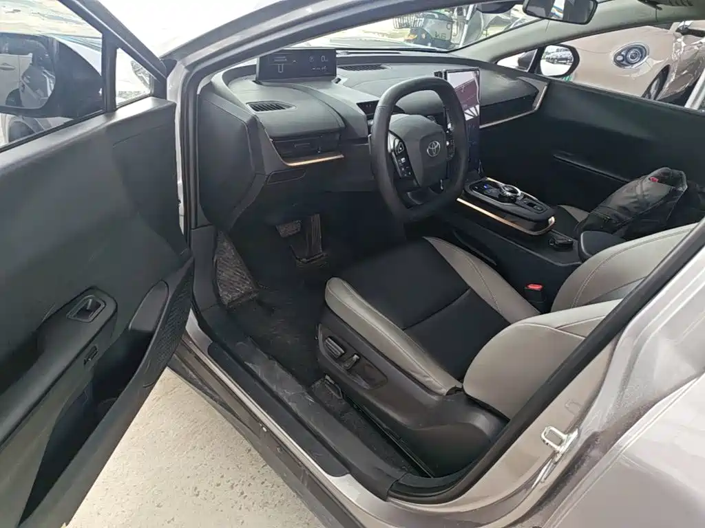 Toyota bZ3 2023 517km Elite PRO — фото 16