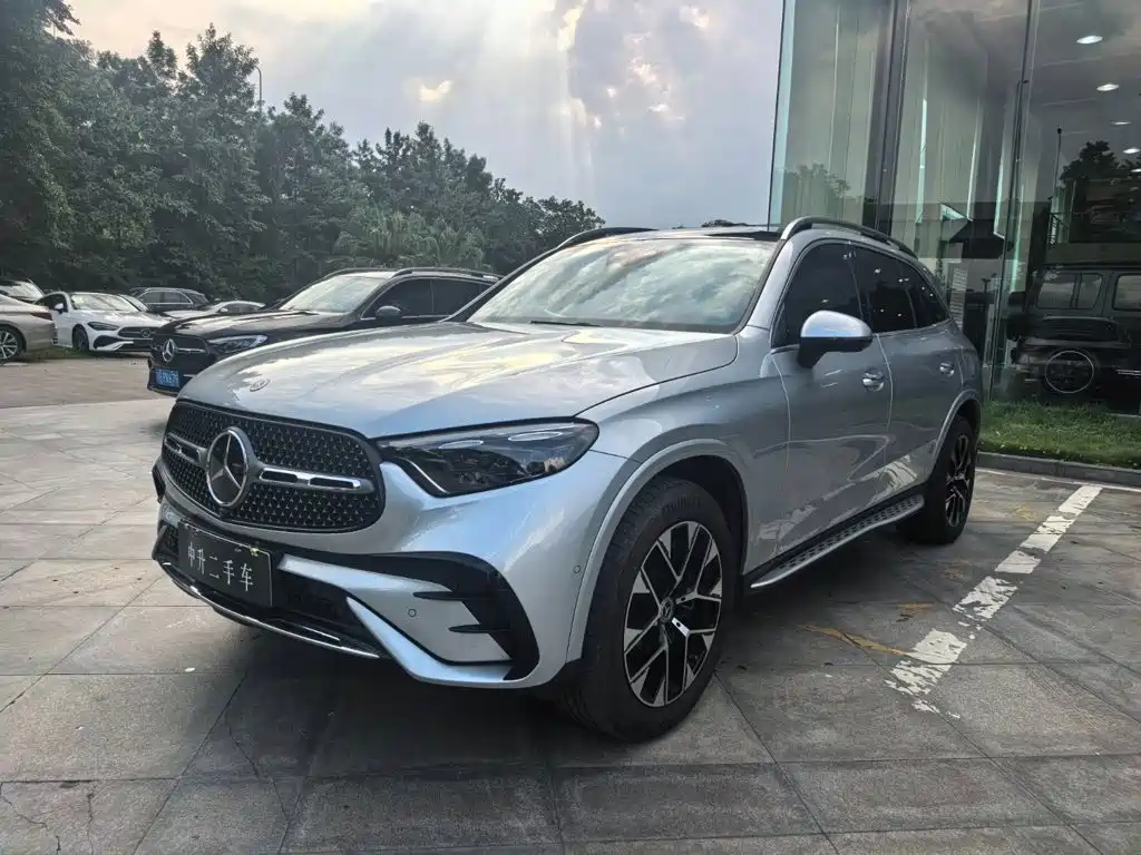 Mercedes-Benz GLC New Energy 2025 350 e L 4MATIC Collector's Edition — фото 3