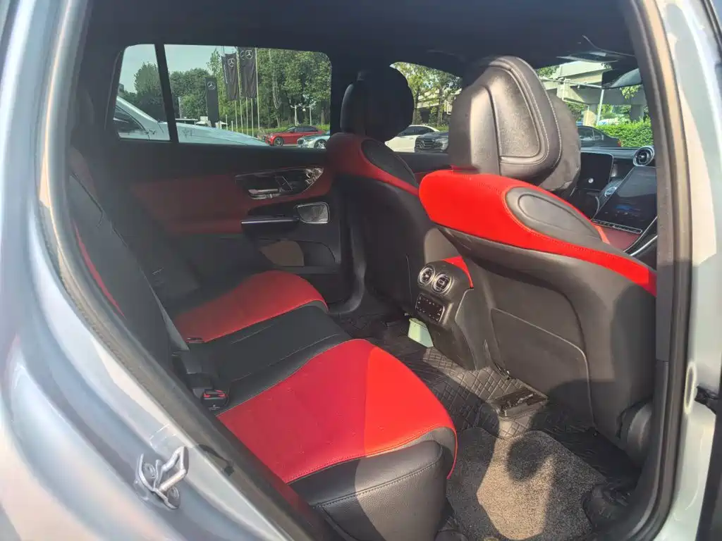 Mercedes-Benz GLC New Energy 2025 350 e L 4MATIC Collector's Edition — фото 14