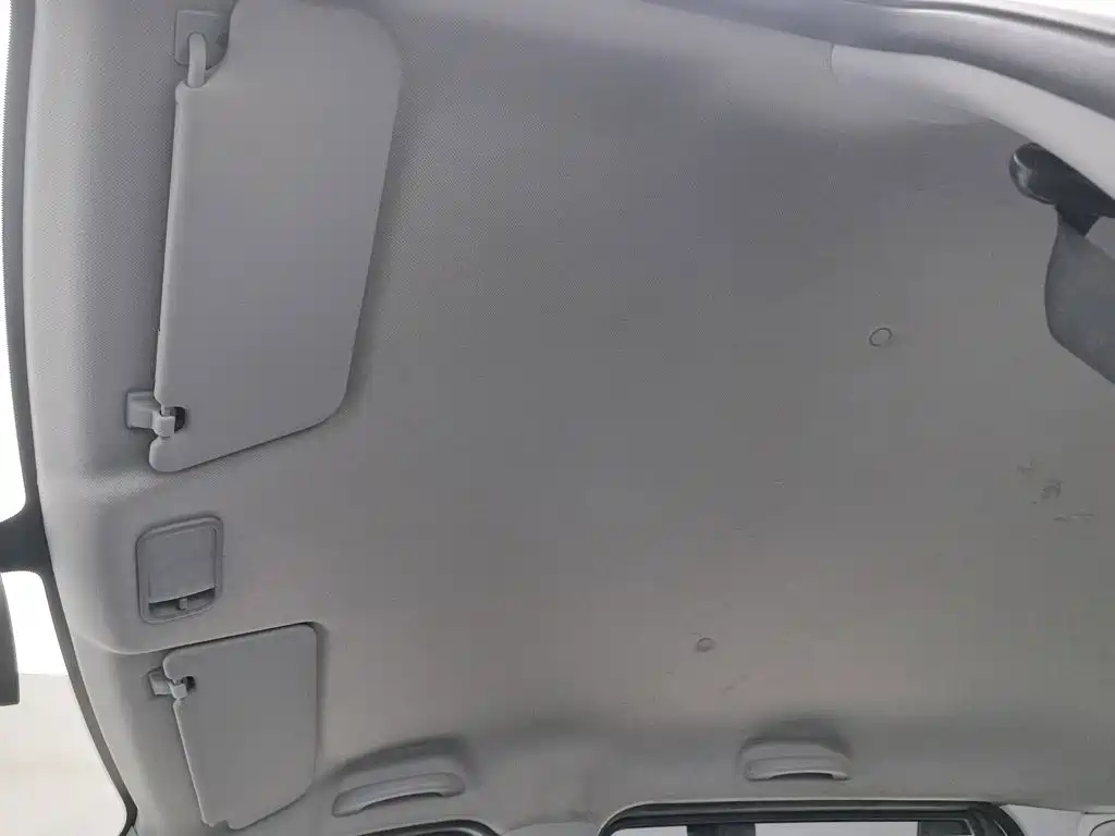 Wuling Hongguang New Energy 2024 Model Pure Electric 300KM Utility Version — фото 14