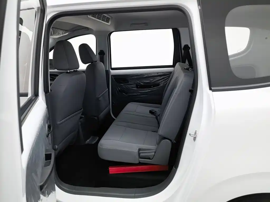 Wuling Hongguang New Energy 2025 Model Range Extender Hybrid 50KM Standard — фото 15
