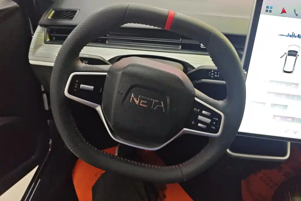 Nezha AYA 2023 Facelift 401 Lite — фото 15