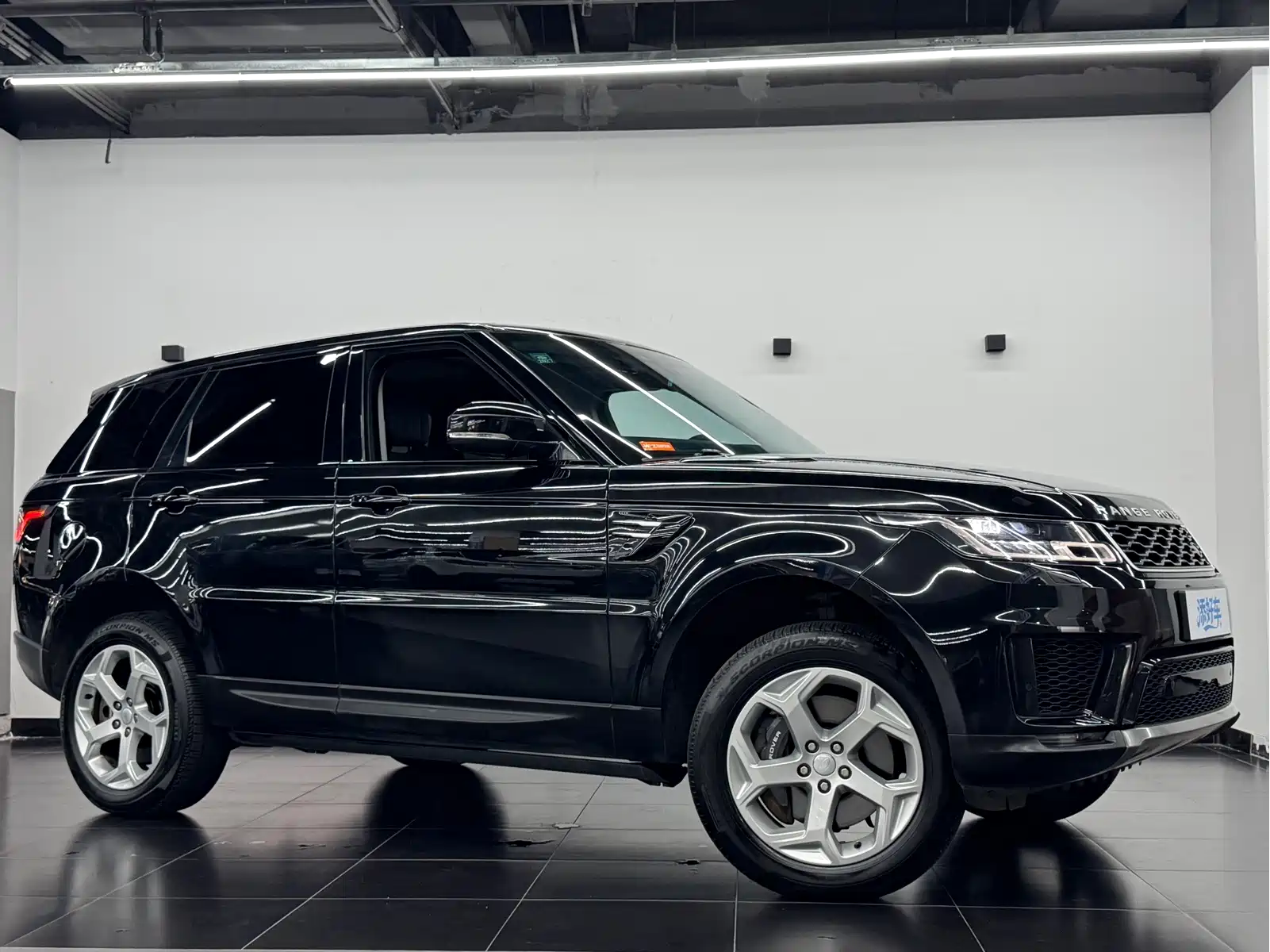 Land Rover Range Rover Sport PHEV 2021 P400e SE — фото 3