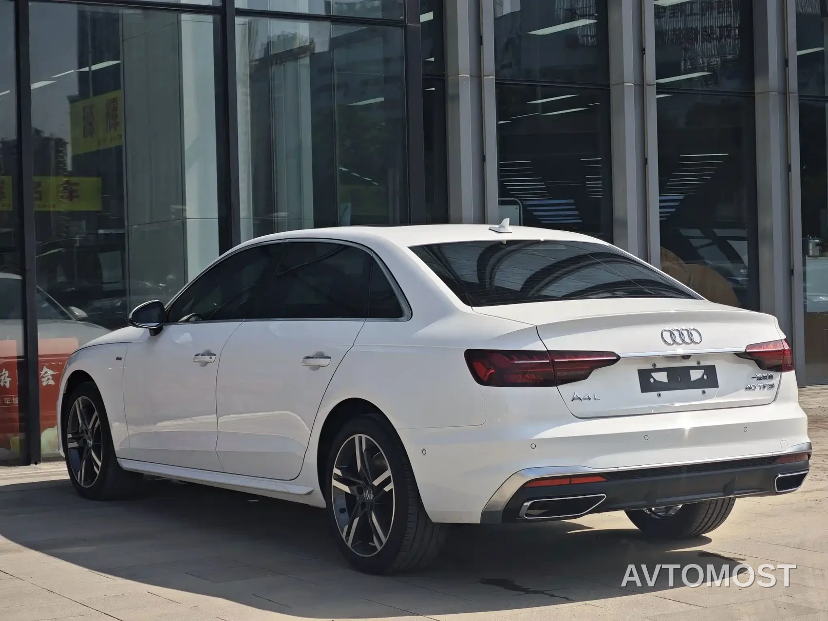 Audi A4L 2020 40 TFSI Luxury Dynamic — фото 12