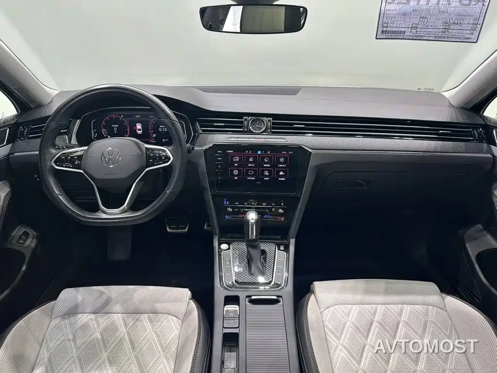 Volkswagen Magotan 2023 Model 2 Million Commemorative Edition 330TSI DSG Luxury — фото 19