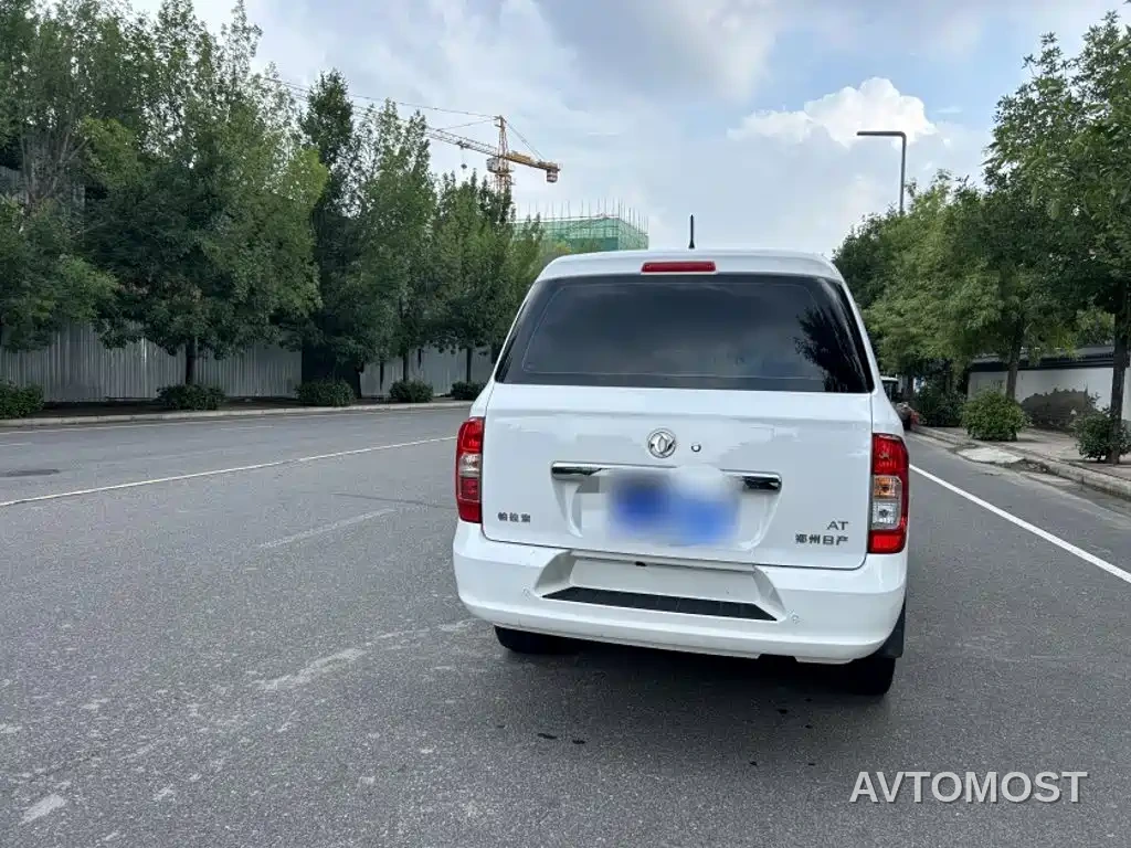 Dongfeng Palasso 2023 2.0T Automatic 4WD Premium — фото 6